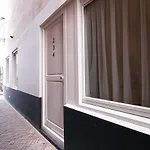 아파트호텔 Boutique Scheveningen 3*