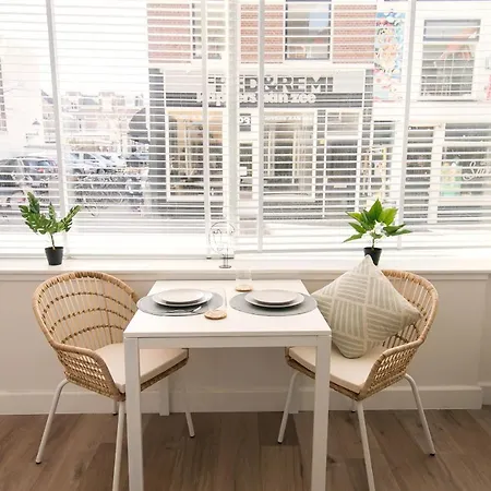 Boutique Scheveningen شقة فندقية